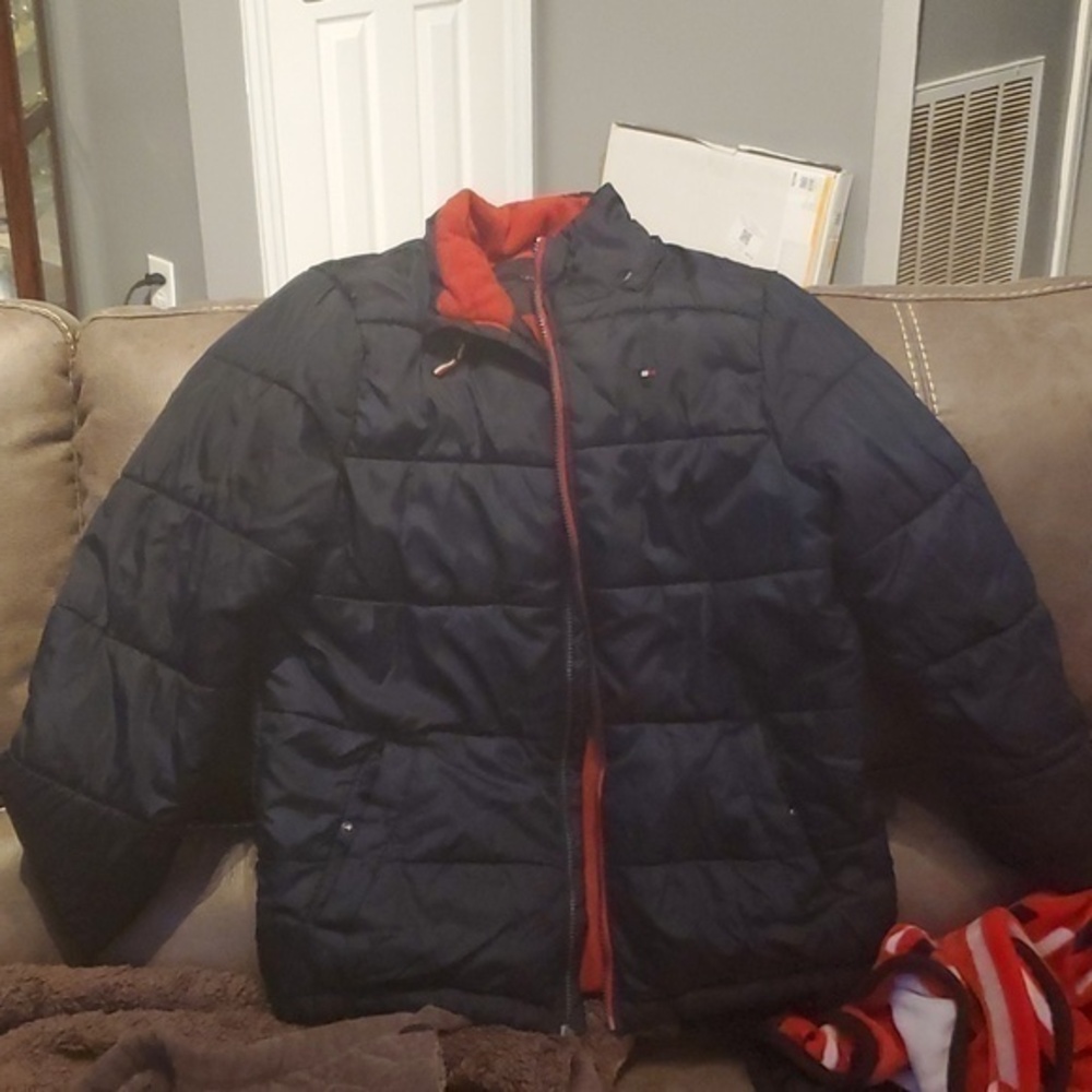 Tommy Hilfiger coat size L(14/16) - Picture 1 of 1
